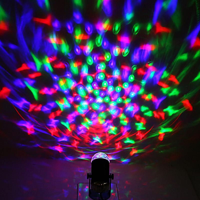 Lampa LED RGB pentru petreceri