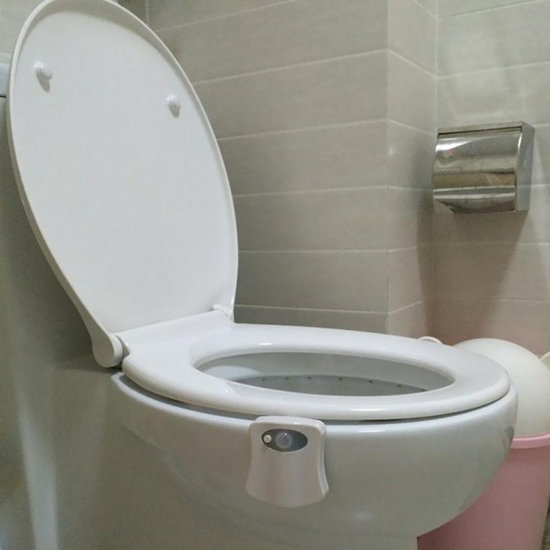 Lampa LED multicolora pentru toaleta cu senzor de miscare