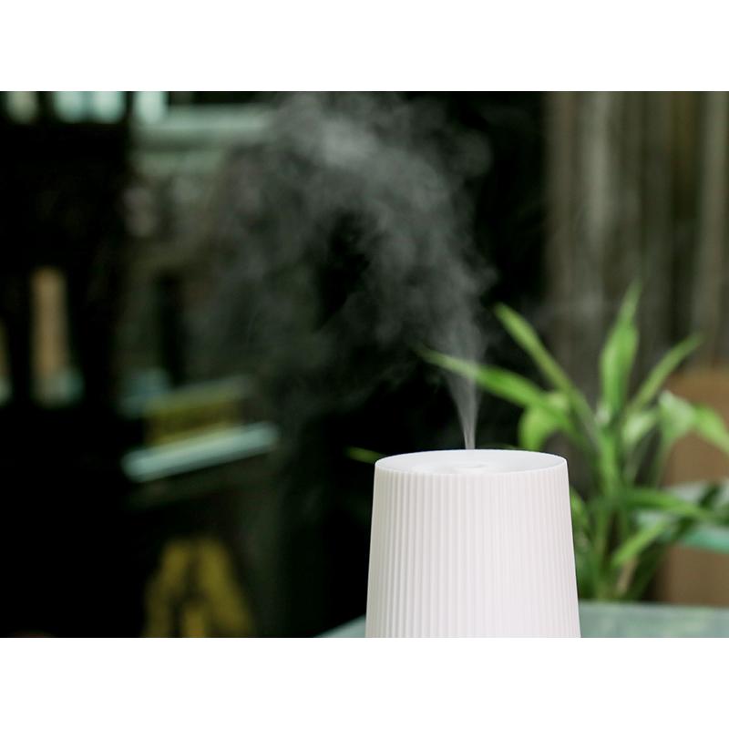 Veioza LED aromaterapie, 7 culori, difuzor de arome