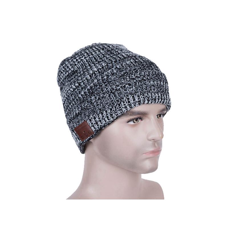 Caciula gri cu casti bluetooth unisex H031B