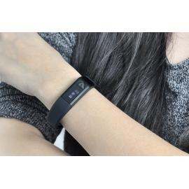 Bratara fitness rezistenta la apa cu bluetooth